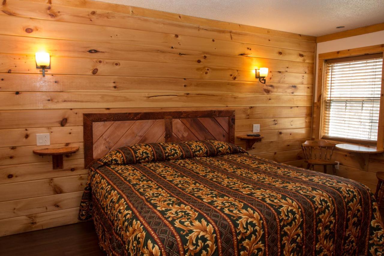 بحيرة جورج King Hendrick Motel And Suites المظهر الخارجي الصورة